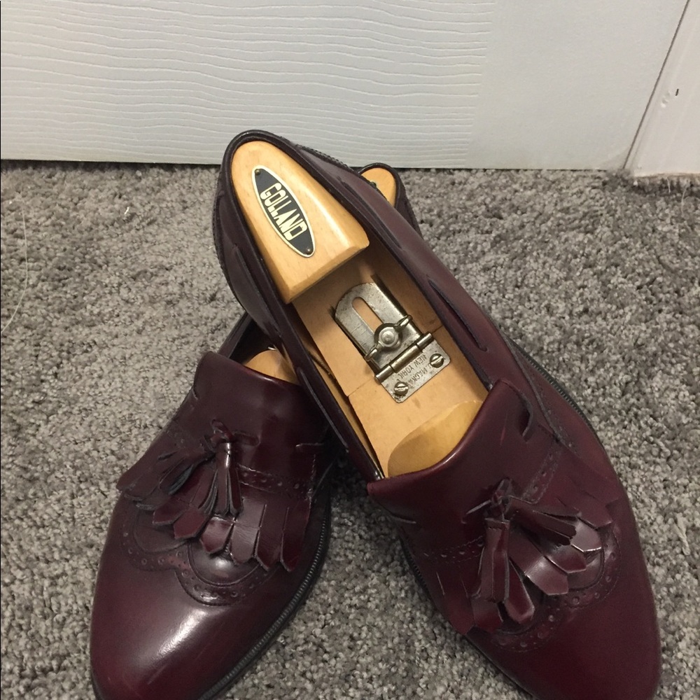Perry Ellis cordovan leather burgundy loafers 10W